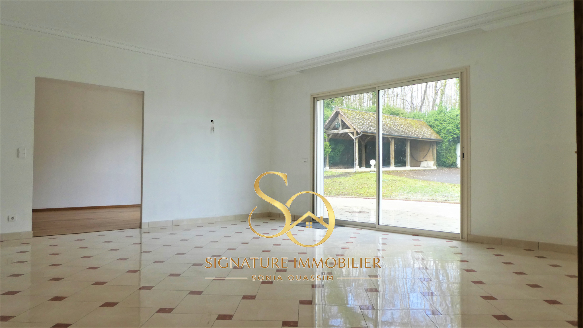 Commerce à vendre à Epernay, 620 m², 12 pièces – photo 3 sur 16